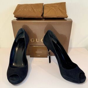 Gucci Black Suede Peep Toe Platform Pumps W Bamboo Accent Heel, Sz 38.5
